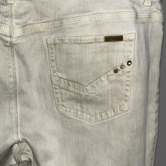 Chico’s So Slimming Khaki Color Size 2.5 Short - Picture 5 of 6